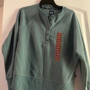 New womens xs gap Henley sweatshirt